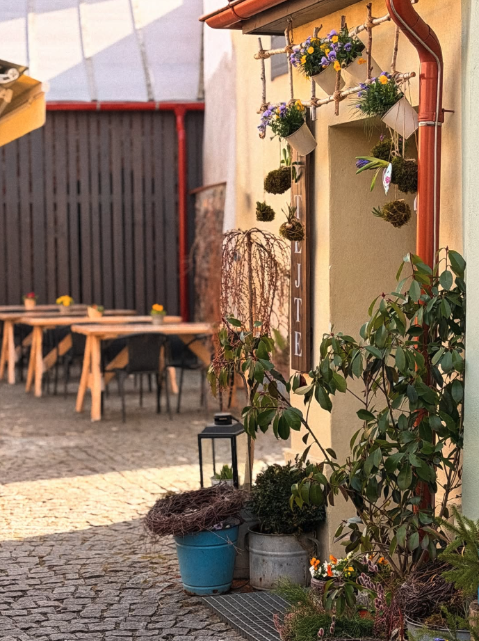 Zahradní terasa Bejkárny